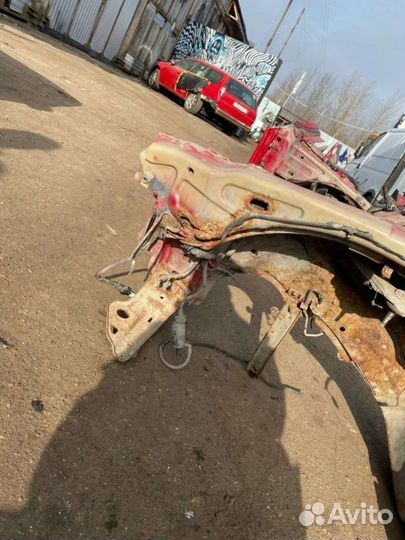 Четверть передняя левая Alfa Romeo 159 2008