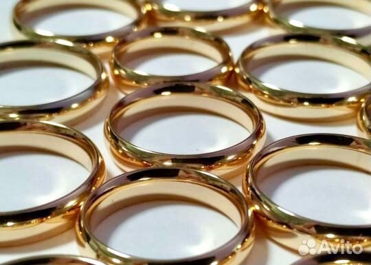 Обручальное кольцо с золотым напылением