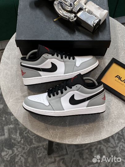 Кроссовки Nike Air Jordan 1 Low