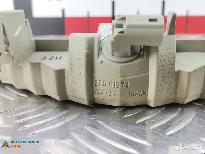 Стоп-сигнал Mazda 6 GG 2003 G21B51580D