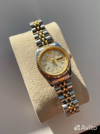 Часы женские orient