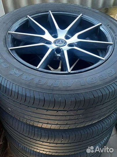 R17 Yokohama Geolandar G98 225/65, PCD 5x114.3 DIA 67.1