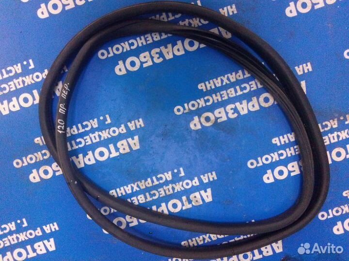 Уплотнительная резинка кузова Citroen Berlingo 2