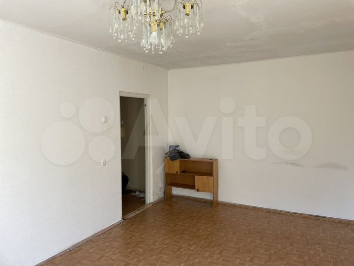 2-к. квартира, 53 м², 4/10 эт.