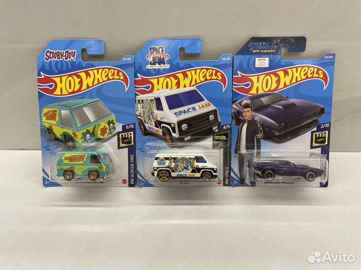 Hot wheels scooby doo/ space jam/ spy racers