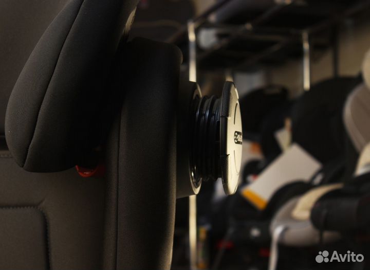 Автокресло Britax Romer Kidfix 2s 15-36 кг