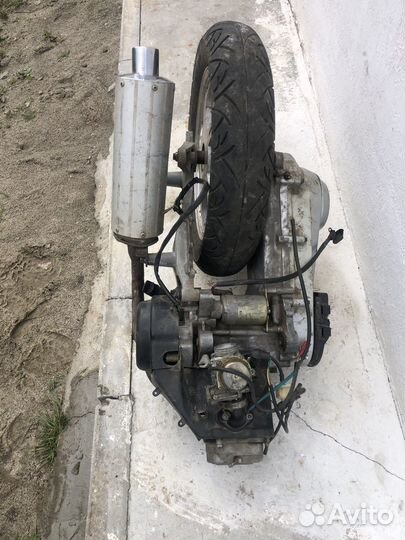 Двигатель157QMJ для скутера 150кубов