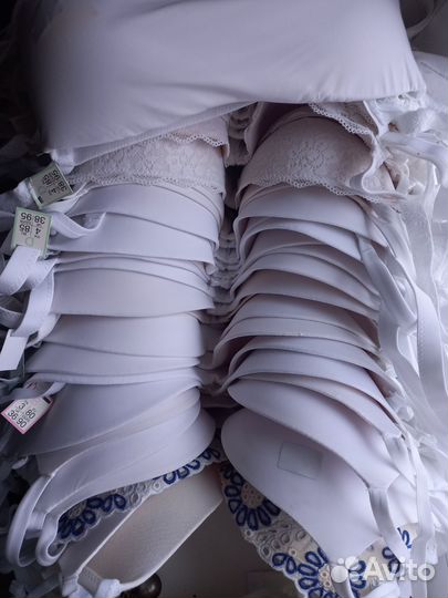 Бюстгалтер