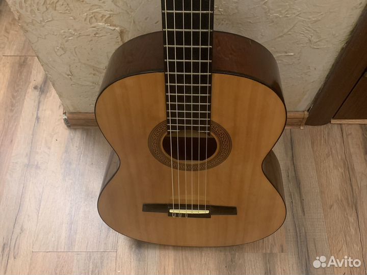 Гитара Hohner hc 06 с новым чехлом