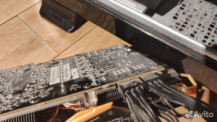 Видеокарта Sapphire AMD Radeon R9 290 4Gb