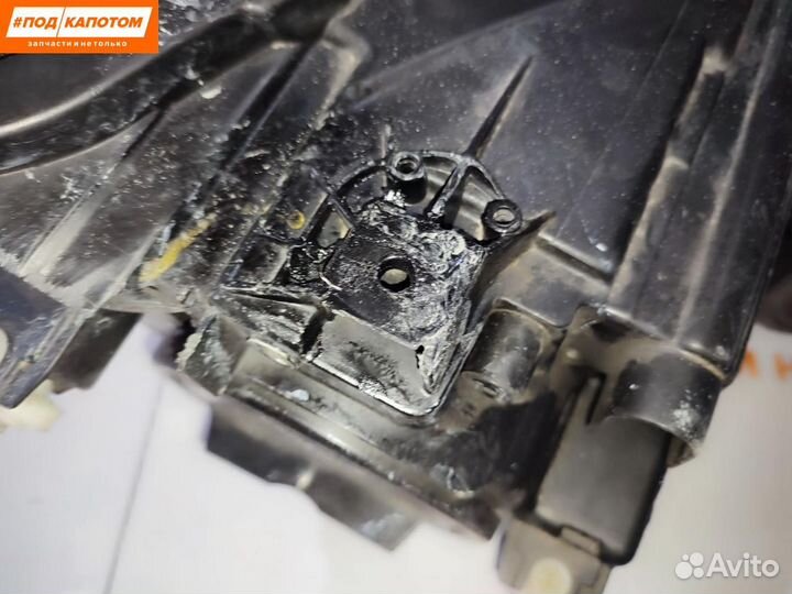 Фара левая Volkswagen Tiguan рест. 2014 5N2941005