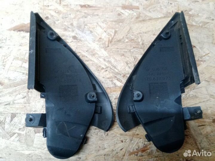 Уголок Skoda Octavia A5 BUD 2011