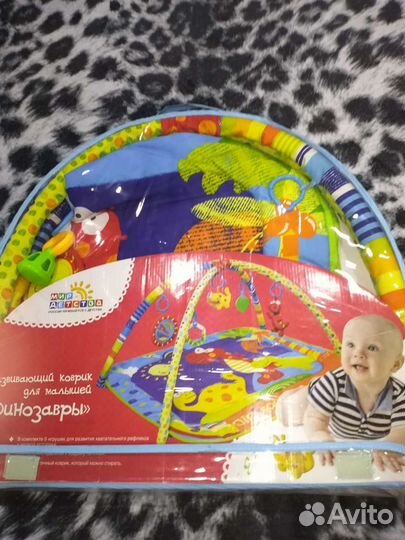 Развивающий коврик для малышей 