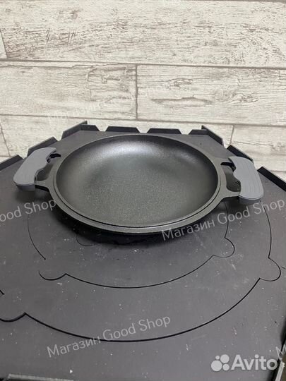 Сковорода чугунная