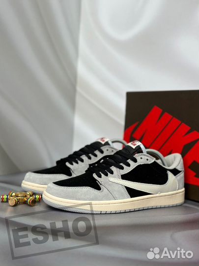 Nike Air Jordan 1 low x Travis Scott LUX