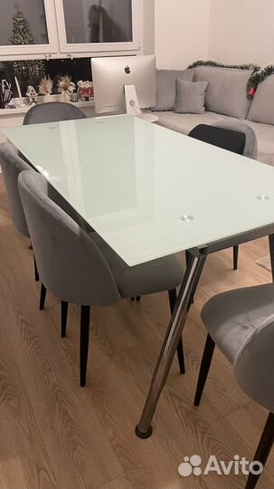 Стол стеклянный IKEA