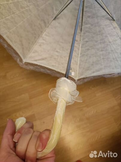 Кружевной зонтик непромокаемый