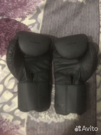 Боксерские перчатки ultimatum boxing 14 oz кожа