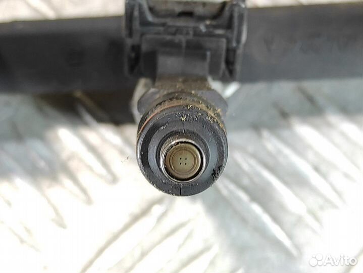 Форсунка двигателя Renault Logan 2005 2014