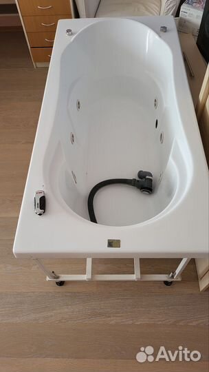 Ванна BAS Ахин 170/80 с гидромассажем