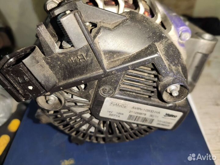 Генератор Форд Фокус 3 1.6 бензин