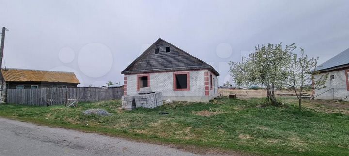 Дом 81 м² на участке 14,4 сот.