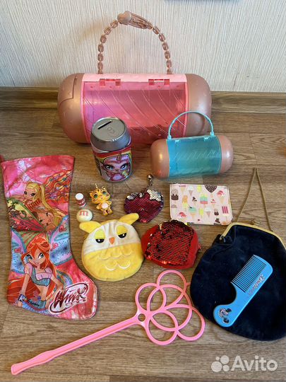 Много игрушек