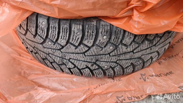 Nokian Tyres Nordman 5 215/60 R16 99T