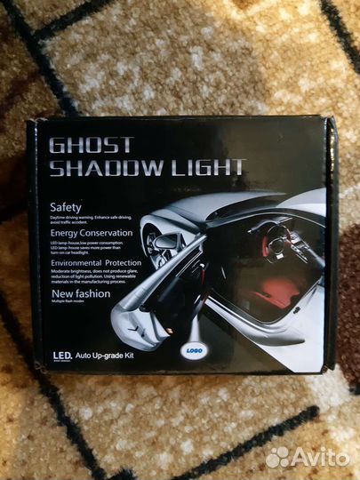 Логотип в двери хендай