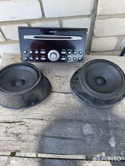 Магнитола sony 2din и две пары динамиков