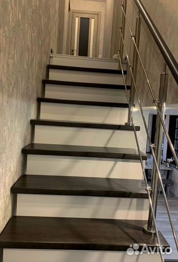 Метлличесакую лестницу Изготовим