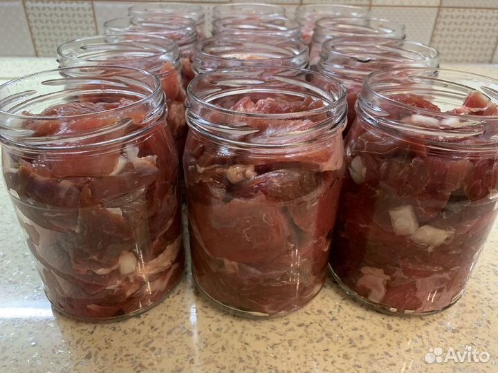 Тушенка говяжья в собственном соку в автоклаве