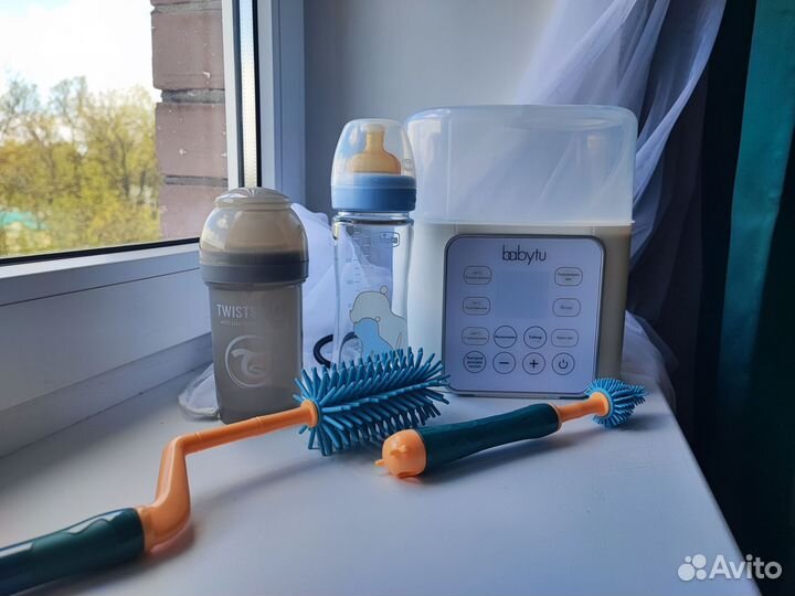 Бутылочки 0+ и стерилизатор набор