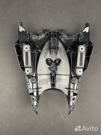 Пластик подрамника нижний Honda CBR1000RR 2012-201