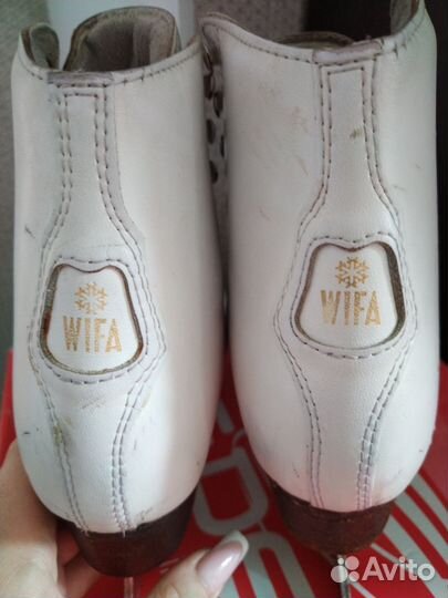 Коньки для фигурного катания