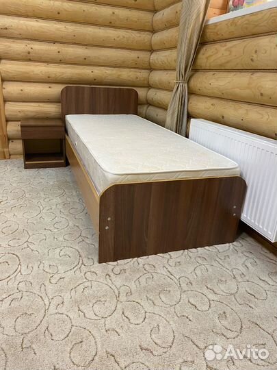 Кровать односпальная