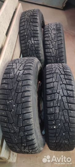 Roadstone Winguard Spike 185/65 R15 92T