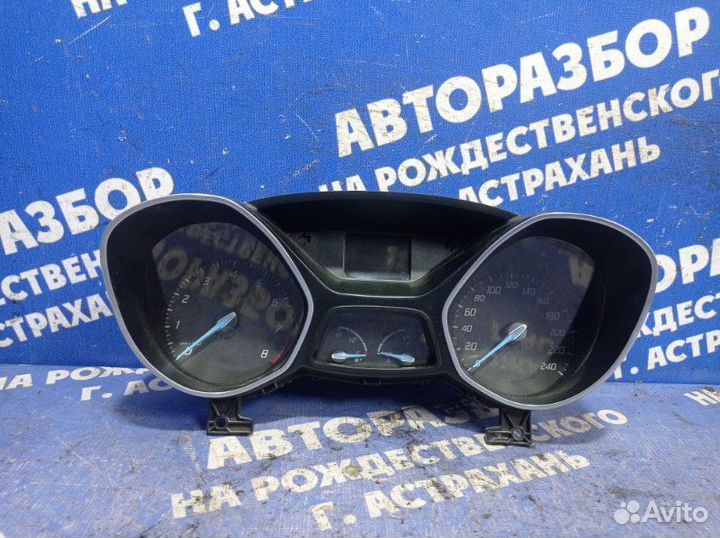Панель приборов Ford Focus 3 седан iqdb 2012