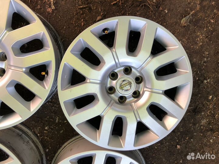 Диски литые оригинальные R18 Ниссан (Nissan)