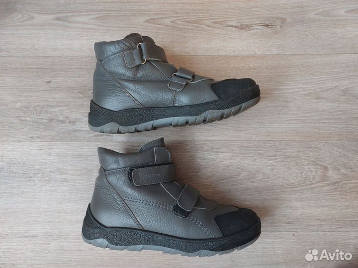 Ботинки демисезонные р.37