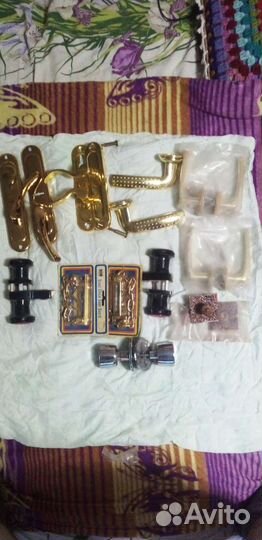 Дверные ручки