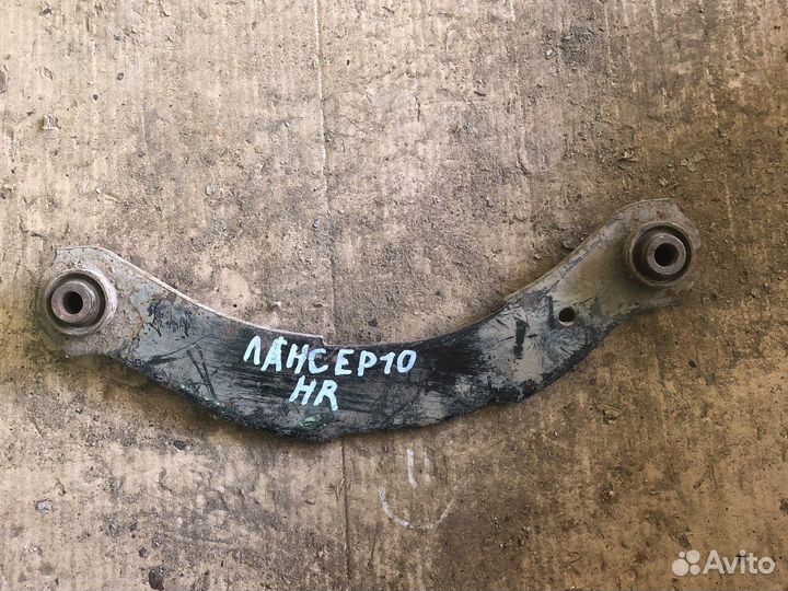 Mitsubishi lancer 10 рычаг