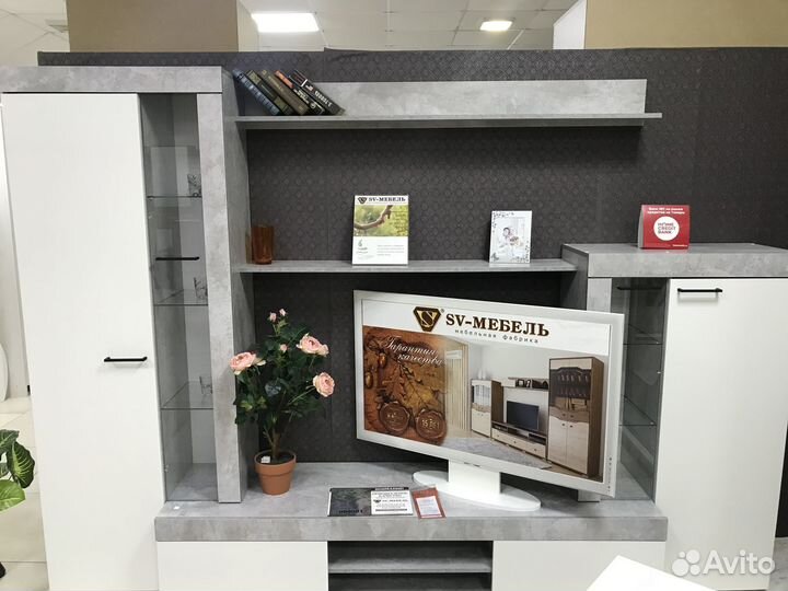 Стенка в гостиную