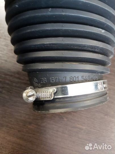 Патрубок воздушного фильтра Bmw X3 2.0D E83 N47