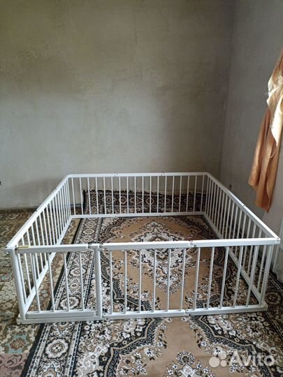 Манеж деревянный большой