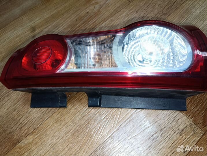 Фонарь задний правый LADA ларгус