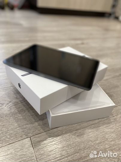 iPad 10.2 64 gb wifi