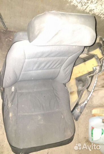 Передние сиденья на ваз 2109,10, 14