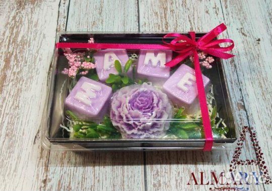 Мыло ручной работы маме