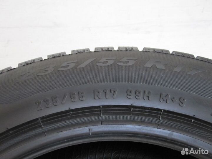 Pirelli Winter Sottozero 210 235/55 R17